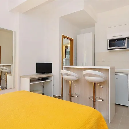 Apartment Pinocchio