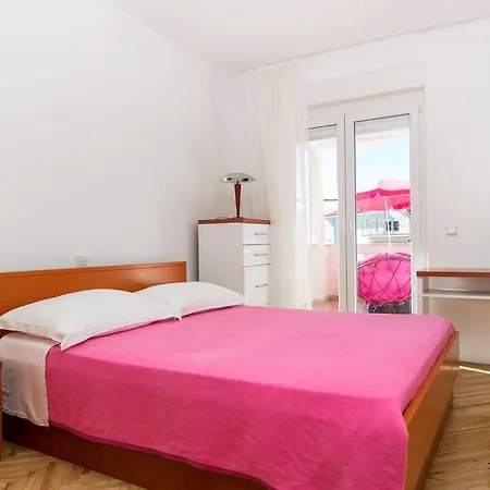 Pinocchio Apartment Podstrana